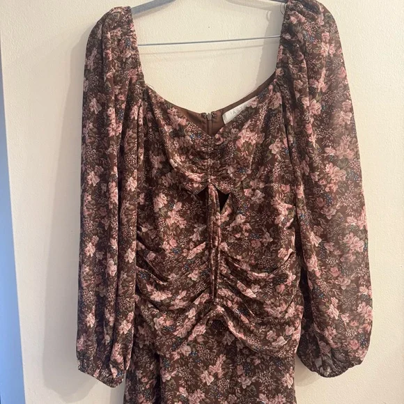 ASTR Floral Midi Brown and Pink Wedding Guest Dress Size Small - Picture 5 of 9